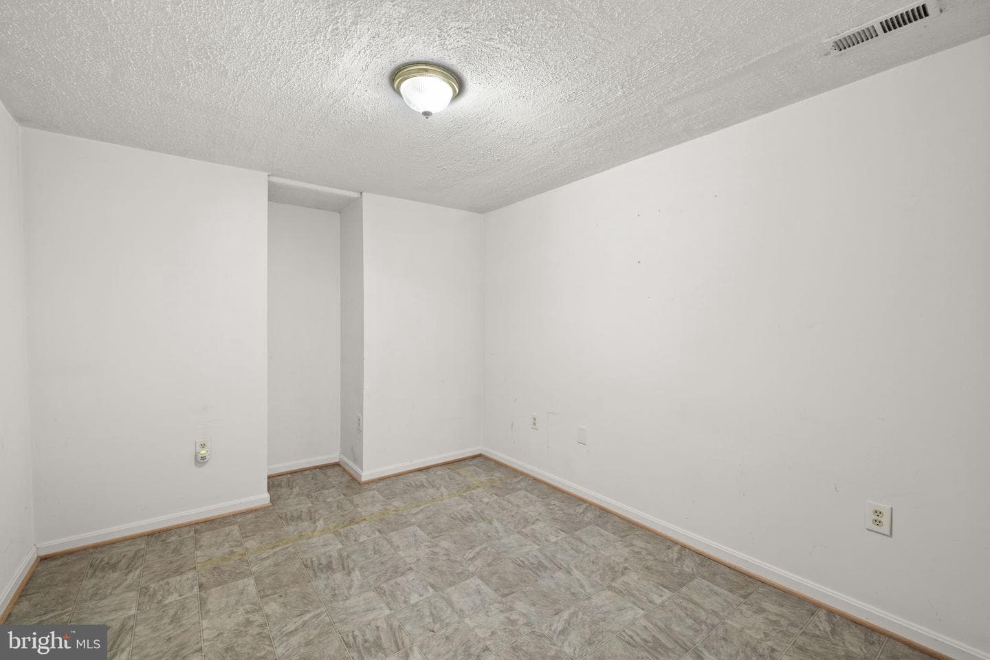 7 Craig Court photo 29