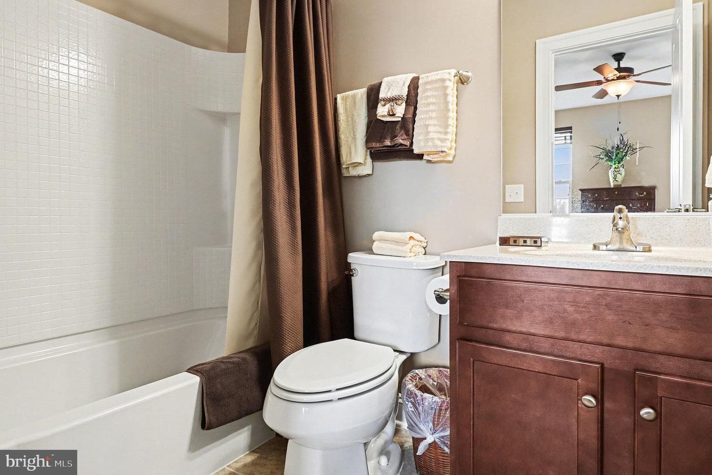 165 Edgewater Drive photo 41
