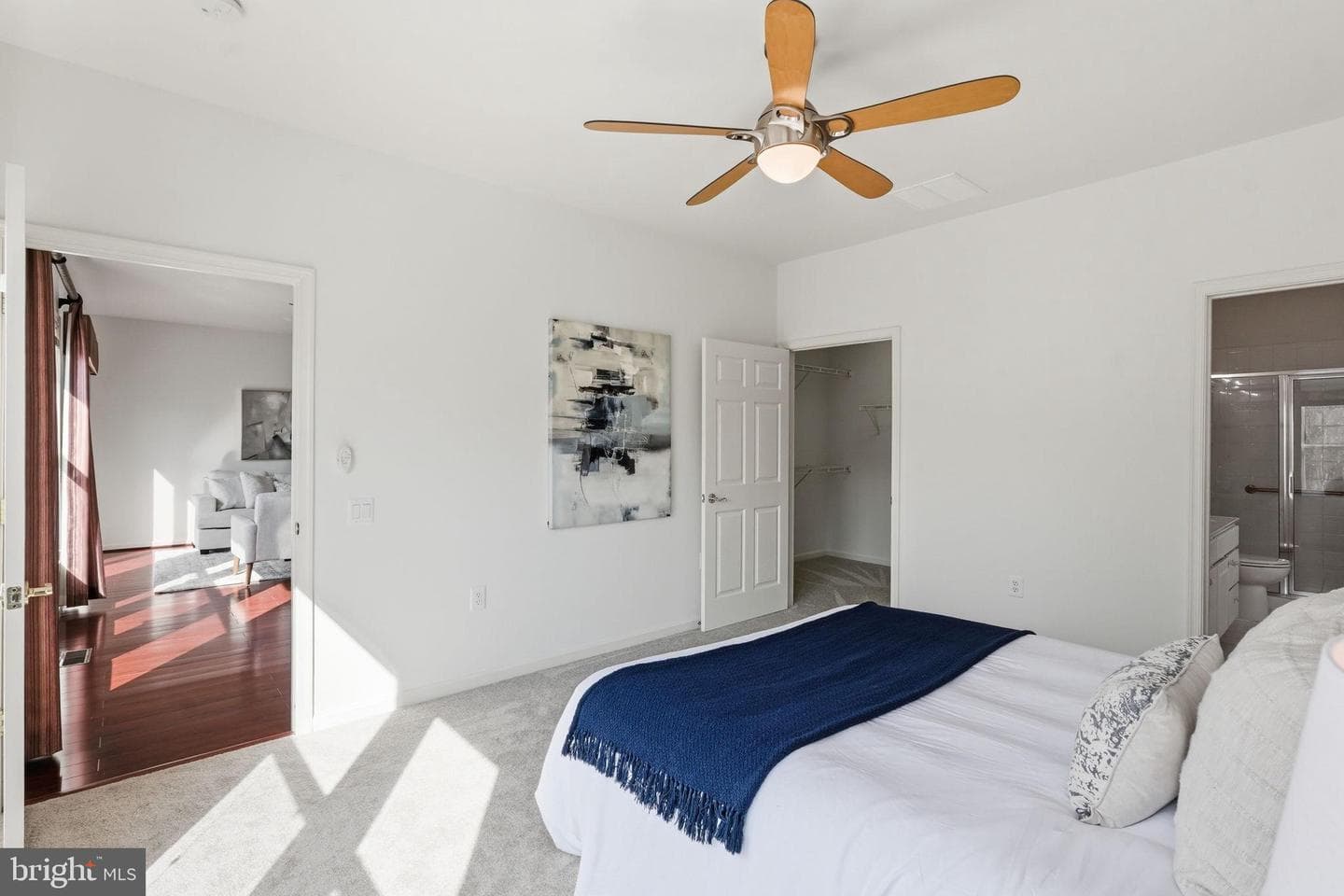 190 Bridgewater Circle photo 13