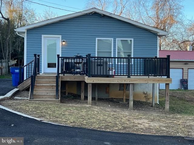 309 Burnside Avenue photo 3