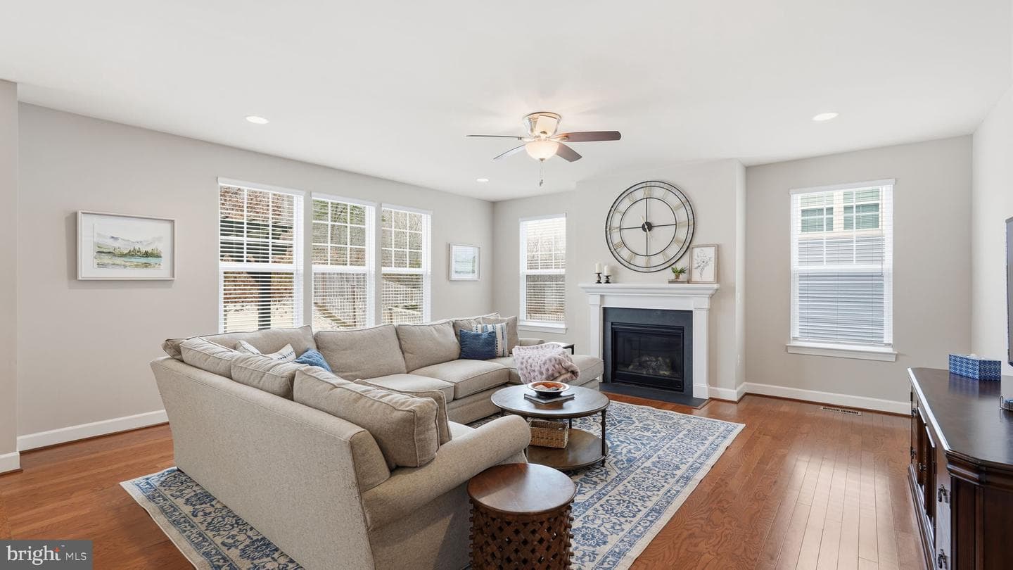 409 Pear Blossom Road photo 19