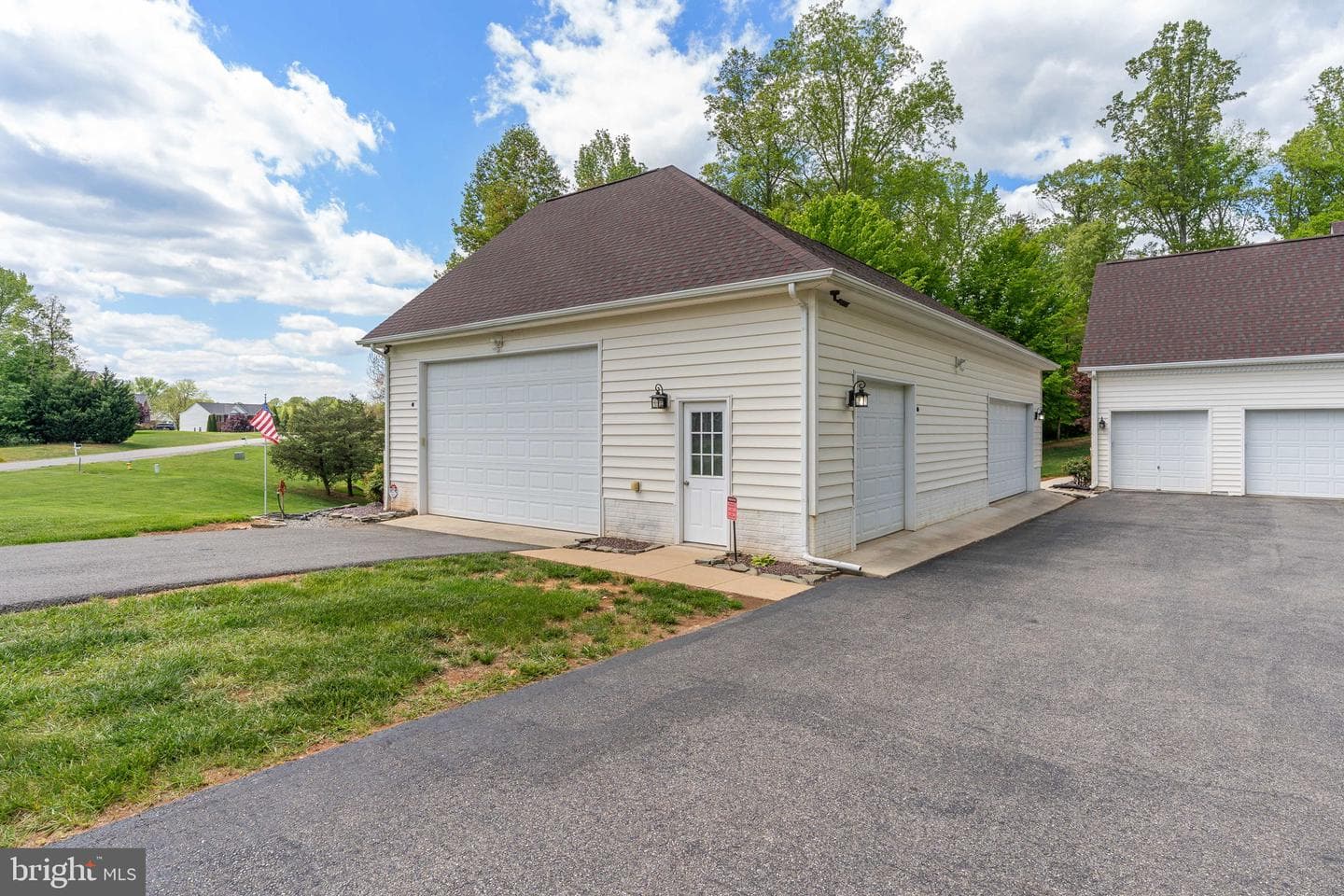 85 Cranston Lane photo 4