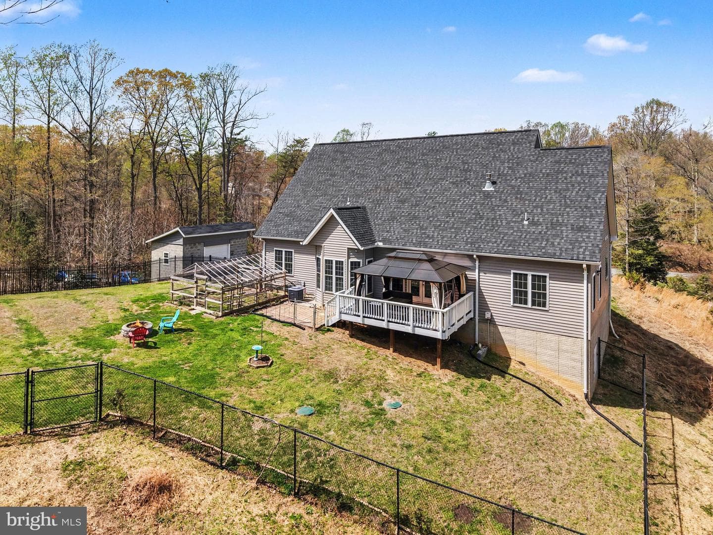 59 Quarry Road photo 32