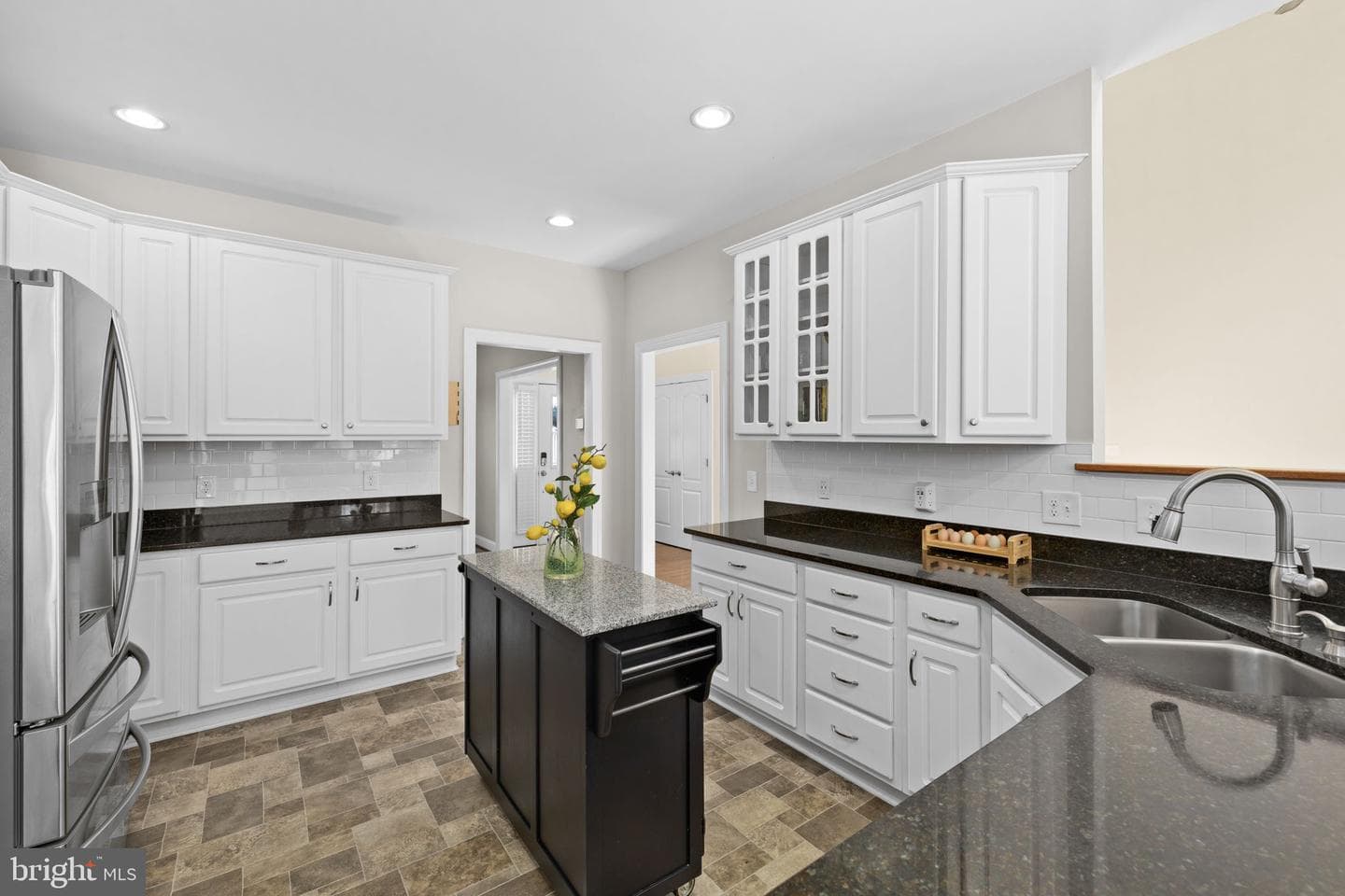 240 Poplar Road photo 15