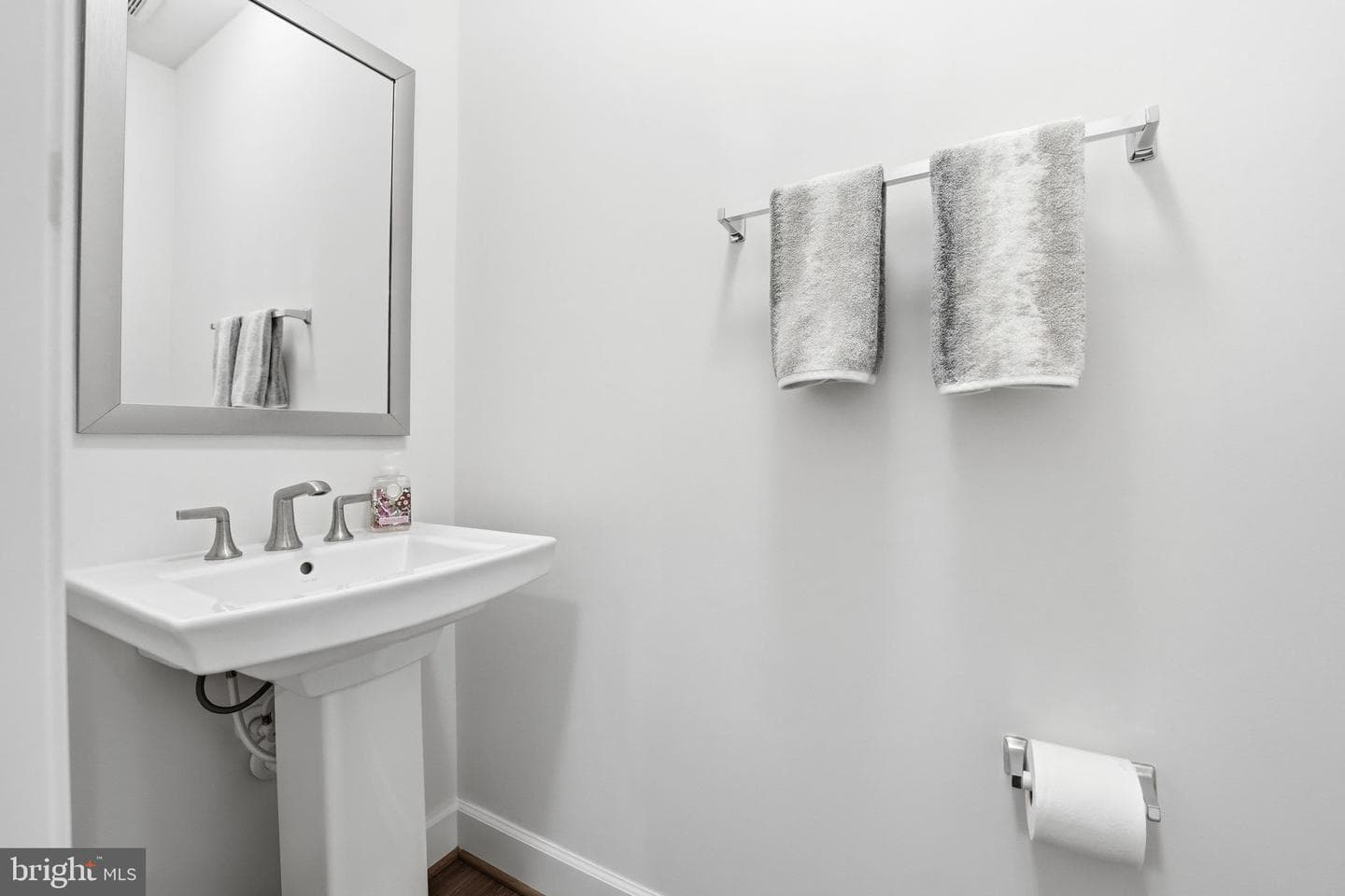 151 Windflower Way photo 22