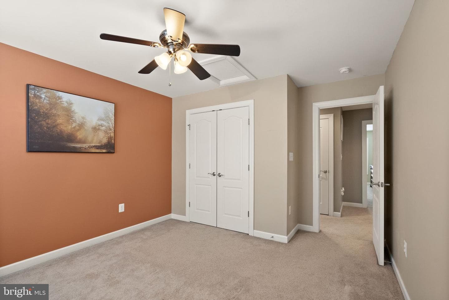 75 Regal Lane photo 52