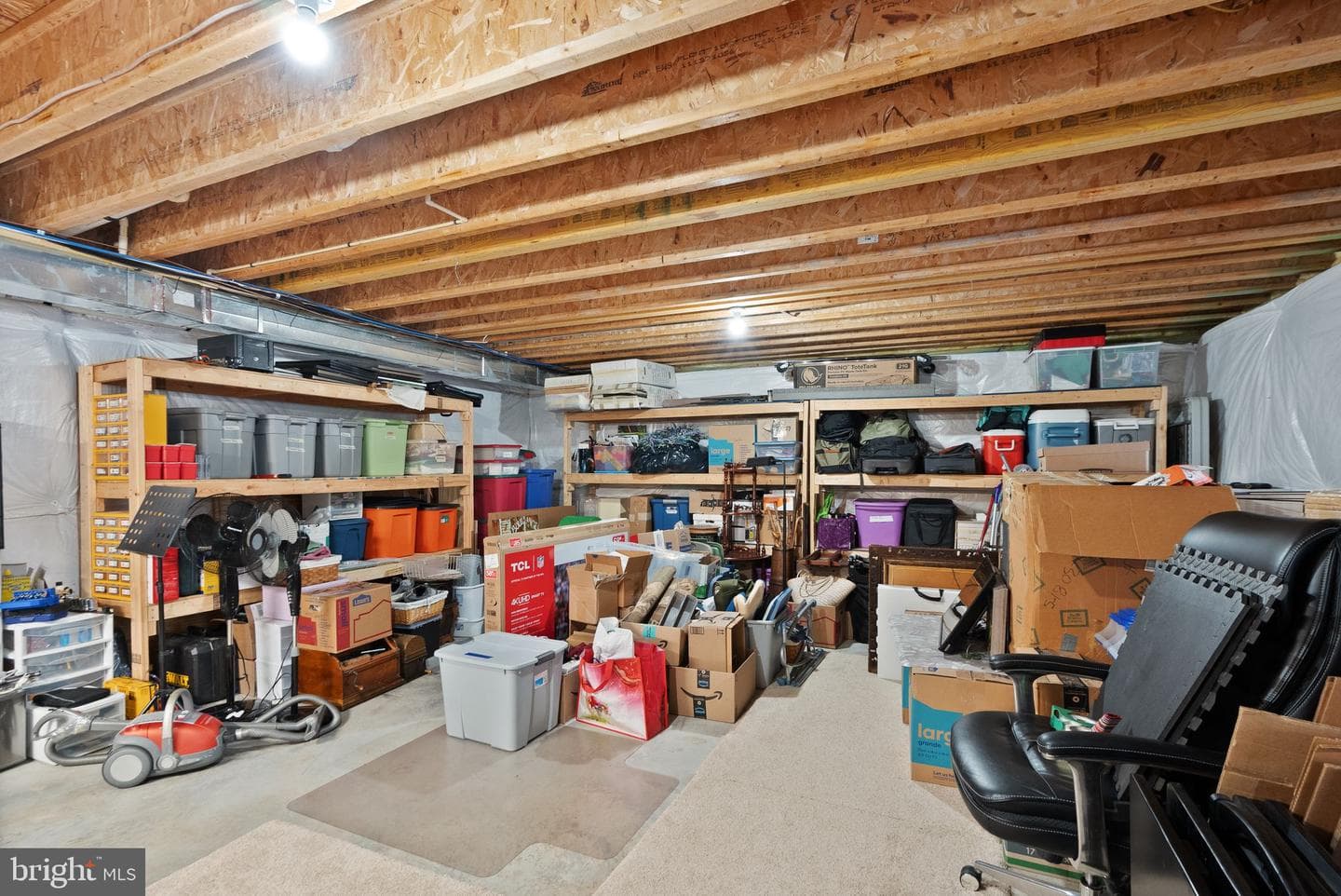 75 Regal Lane photo 59
