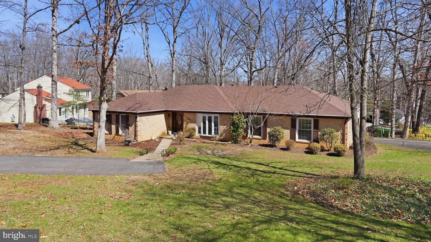 1200 Richmond Drive photo 3