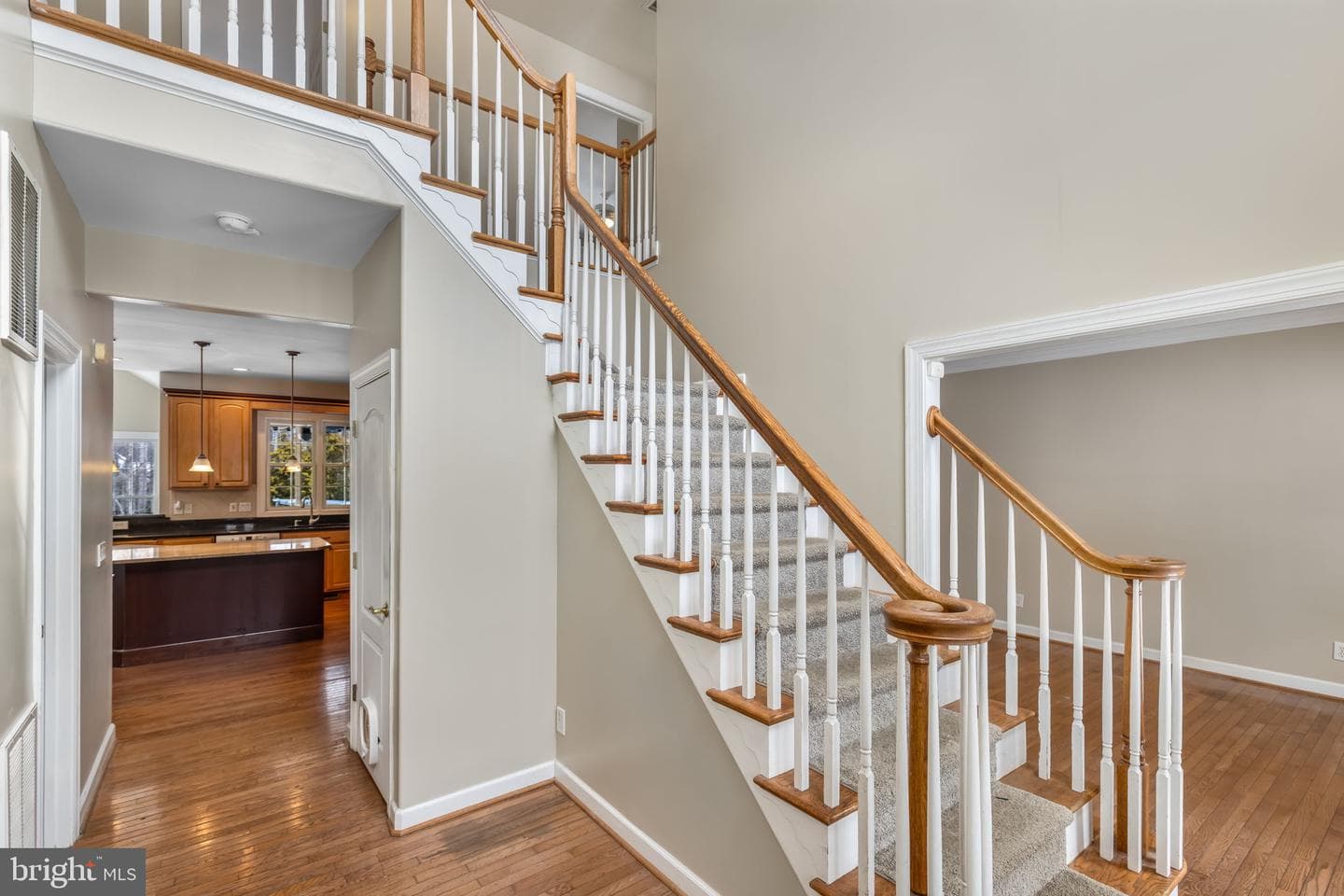 110 Kane Way photo 11