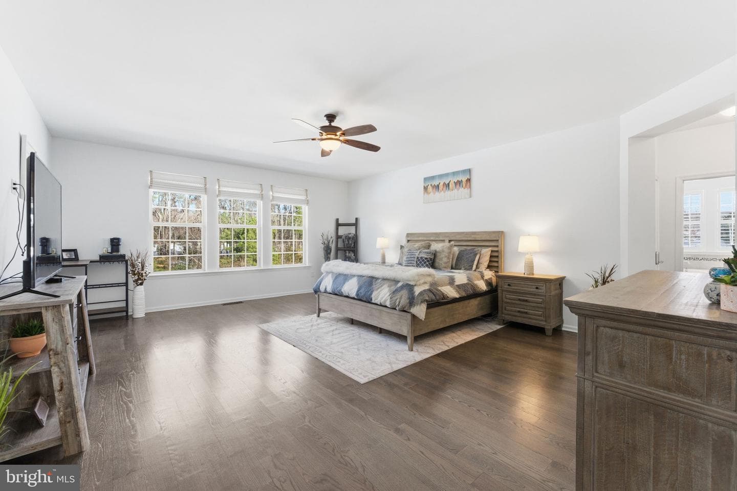 40 Edgewater Drive photo 46