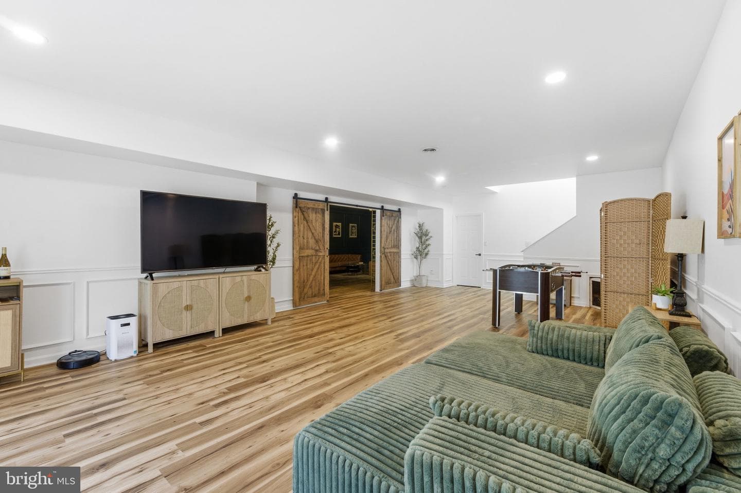 40 Edgewater Drive photo 65