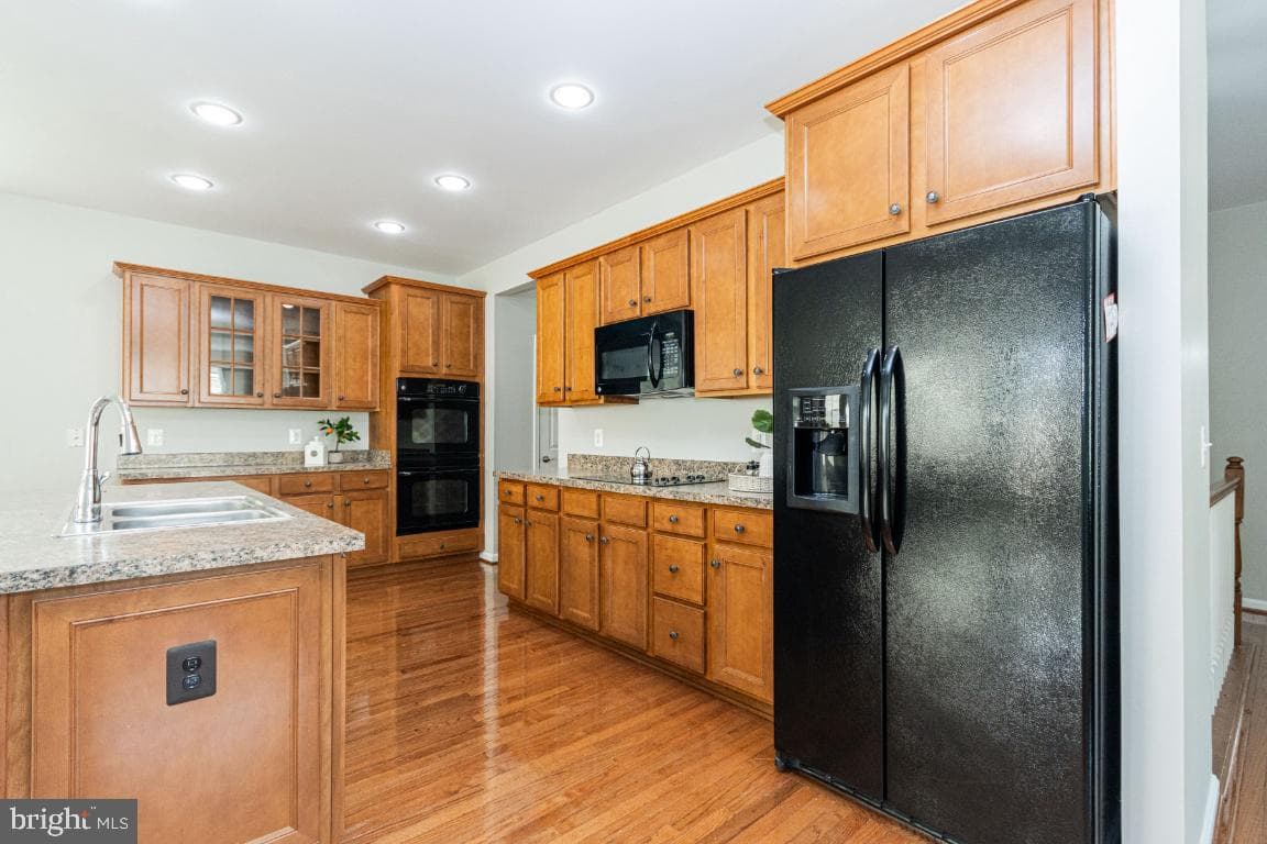 16 Dabney Court photo 9