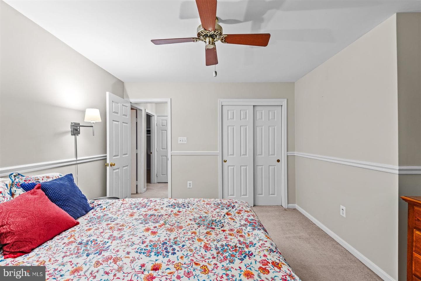 14 Baron Court photo 38