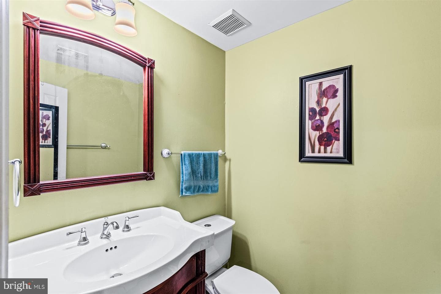 14 Baron Court photo 43