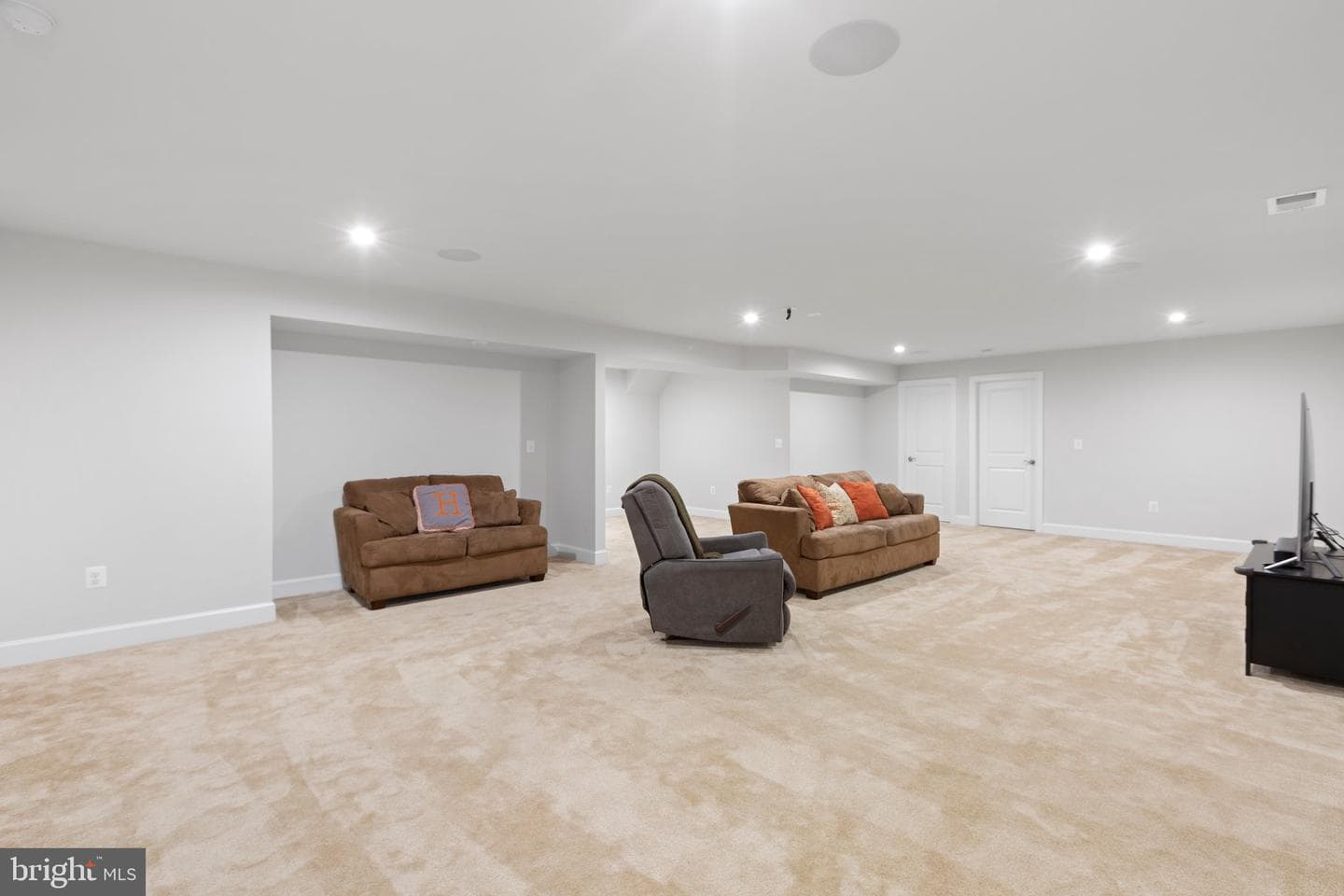 512 Crab Apple Drive photo 33
