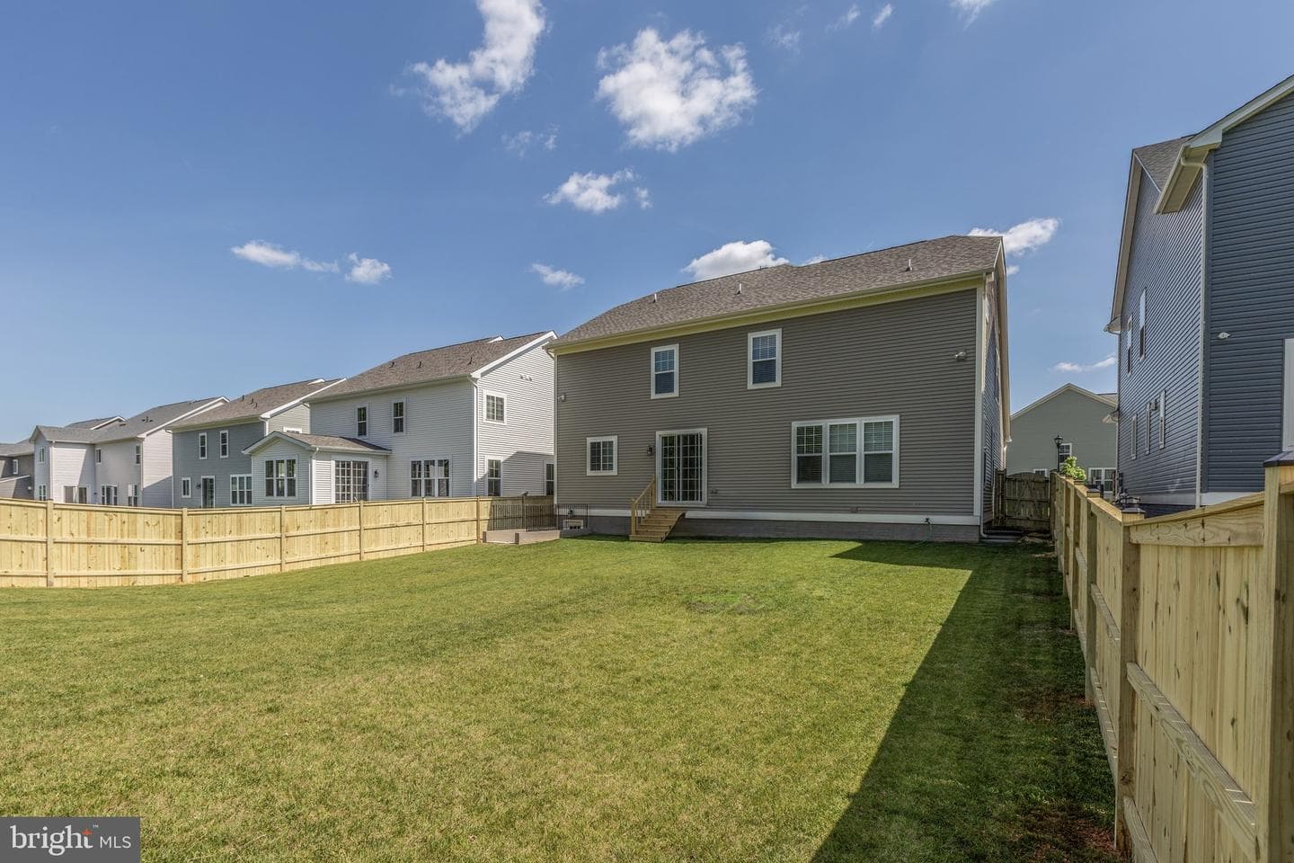512 Crab Apple Drive photo 35