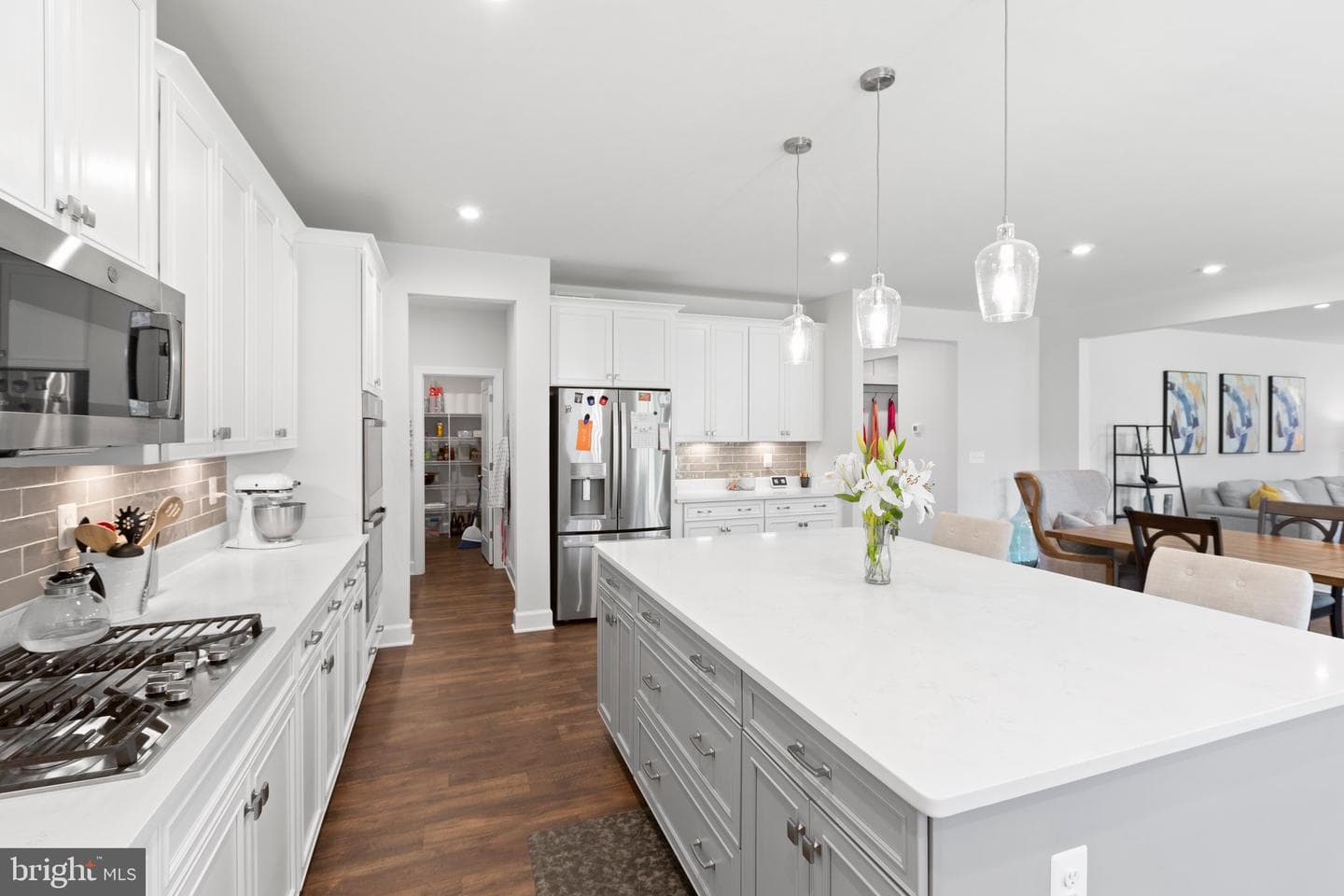 512 Crab Apple Drive photo 5