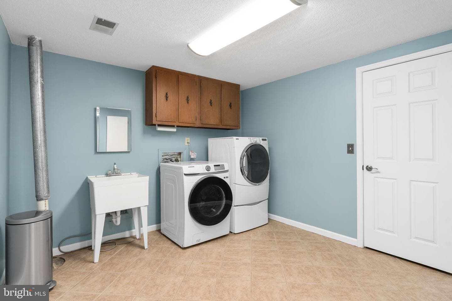 10 Bridgeport Cir photo 48