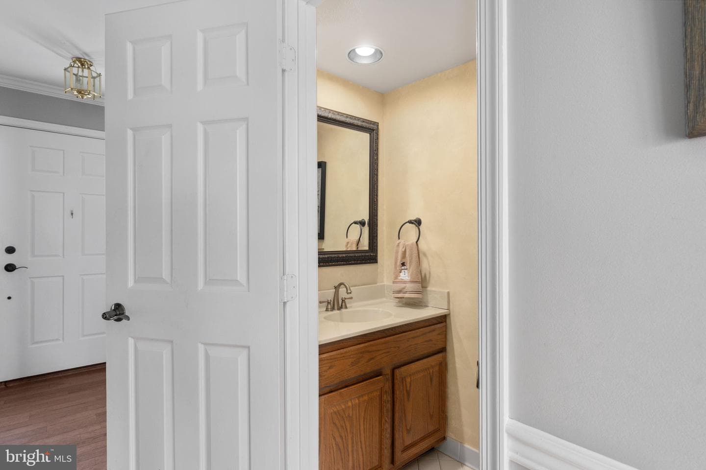 10 Bridgeport Cir photo 8