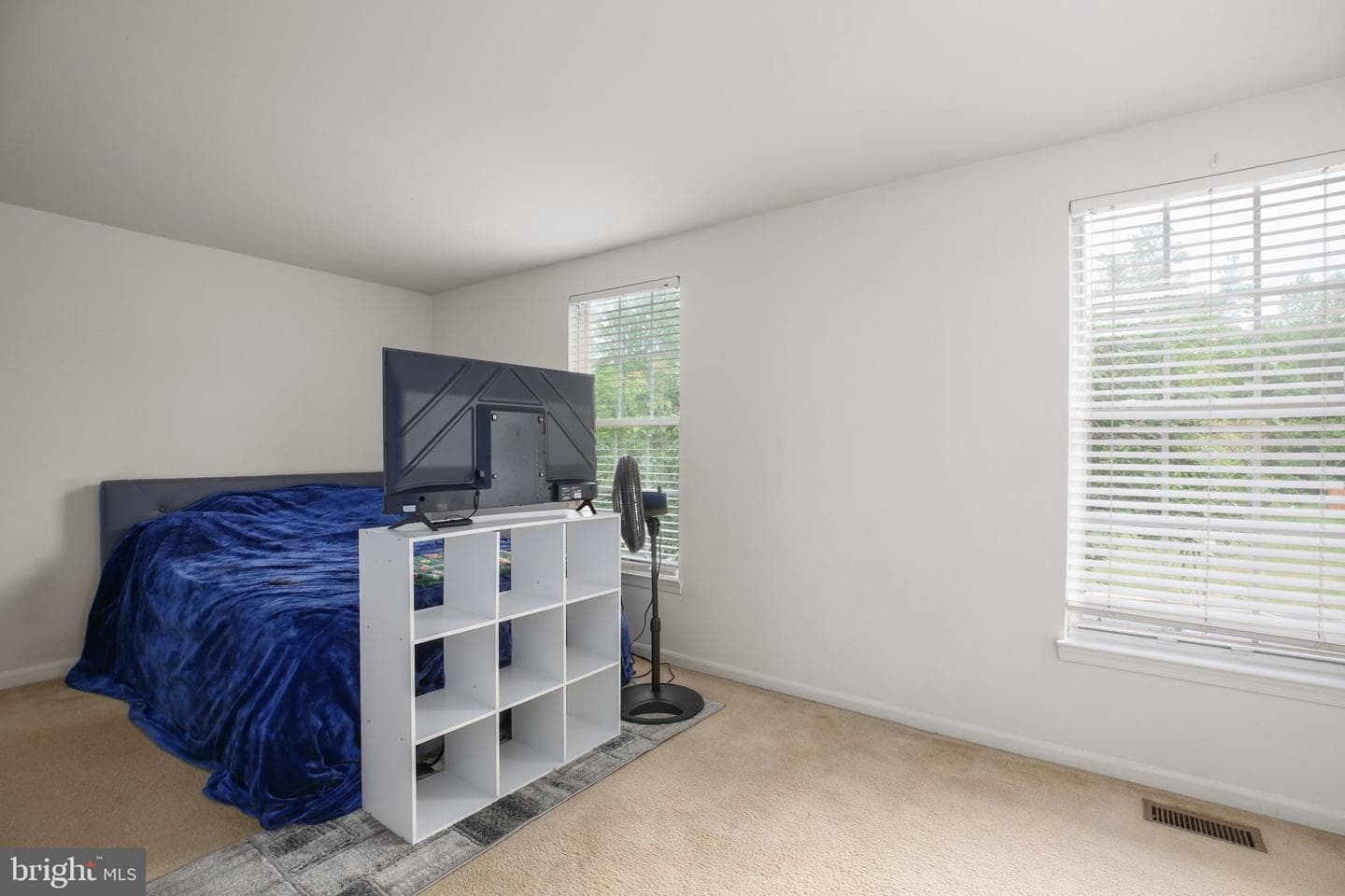 803 Sedgwick Court photo 14