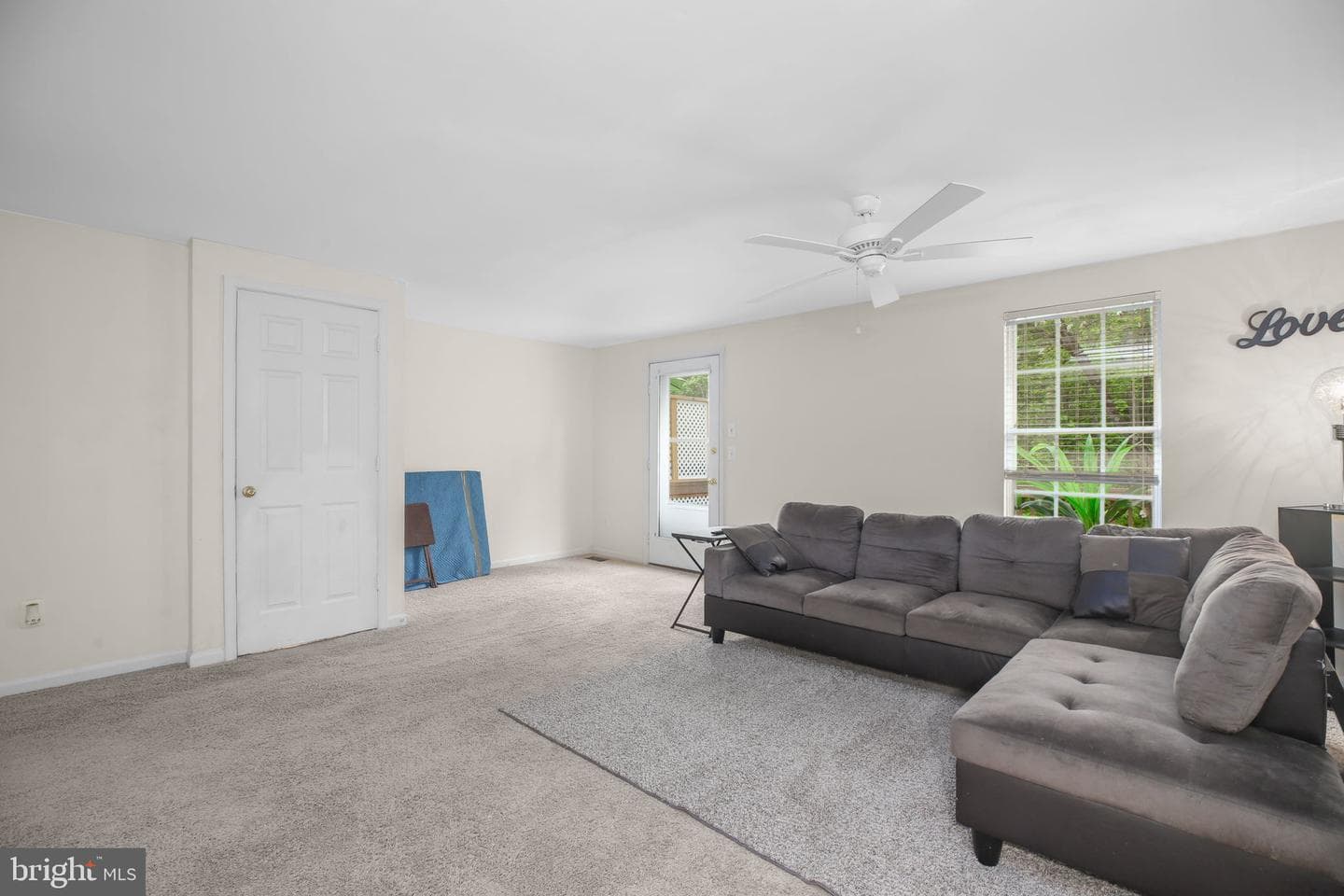 803 Sedgwick Court photo 7