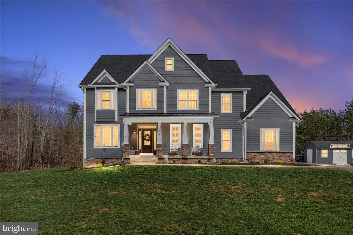 10 Cardinal Crest Drive