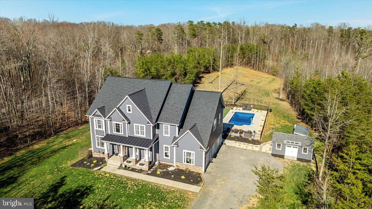 10 Cardinal Crest Drive photo 5