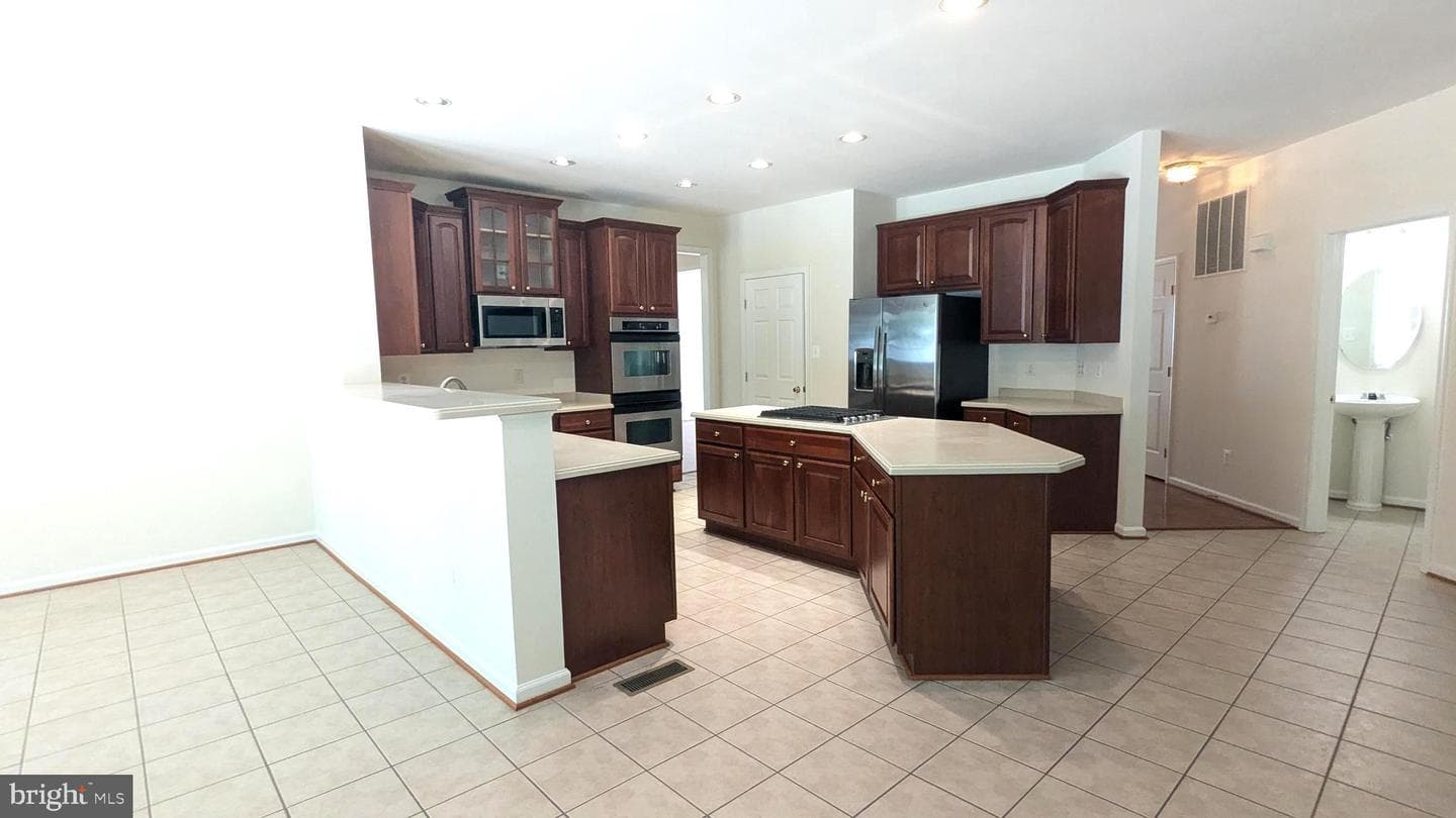 24 Nugent Drive photo 15