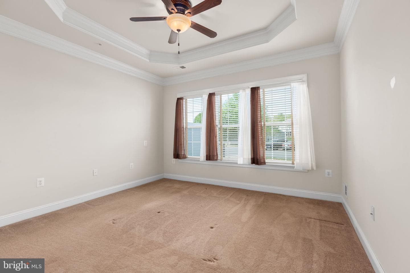 195 Castle Hill Drive photo 28