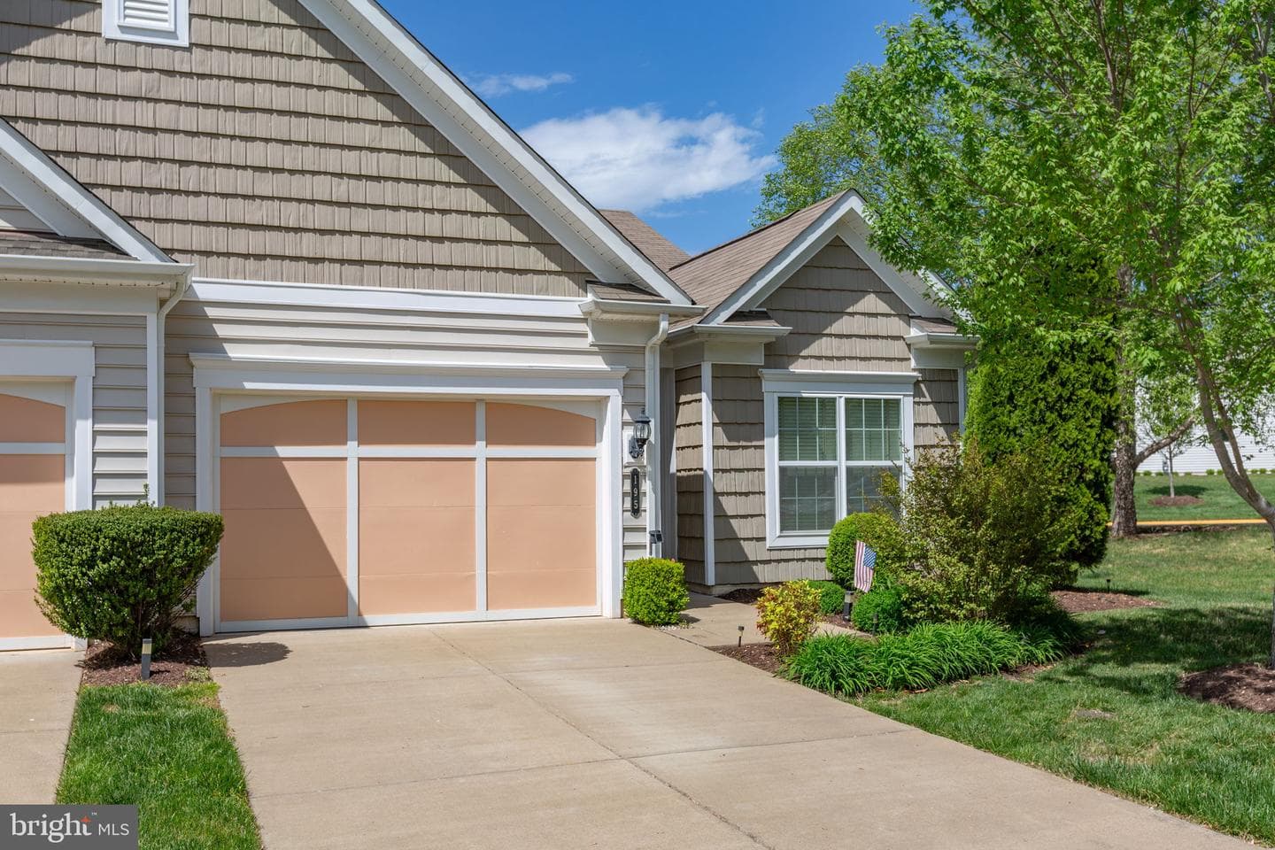 195 Castle Hill Drive photo 47