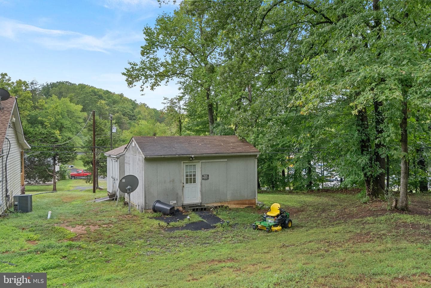 804 Telegraph Road photo 8