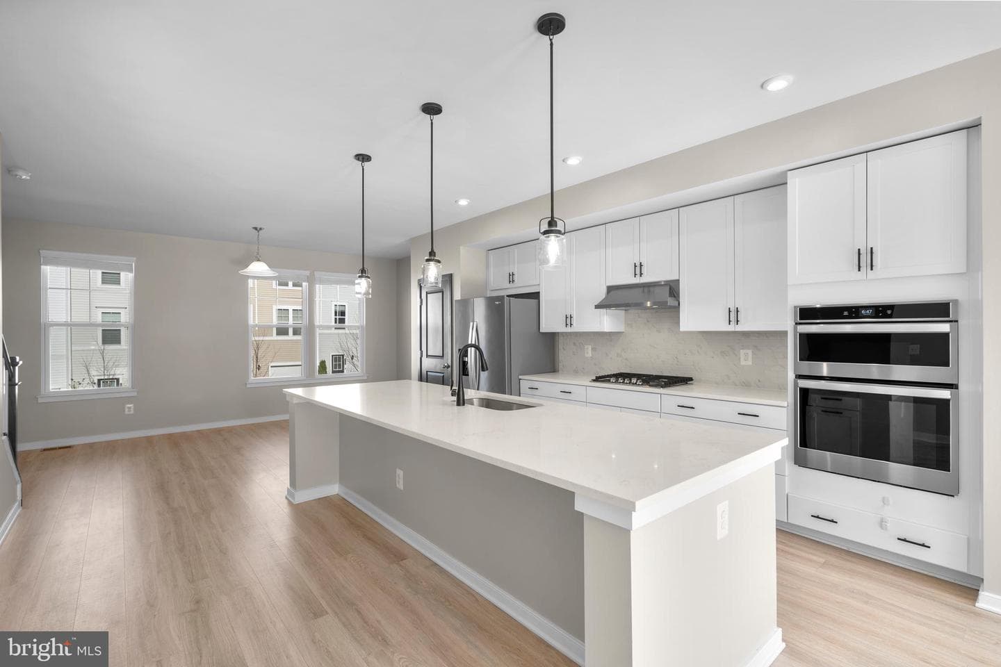 106 Cates Lane photo 4