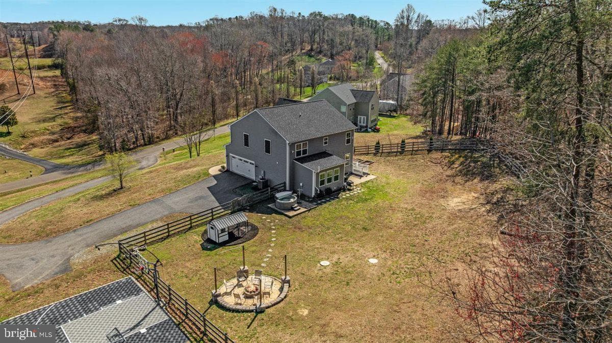 31 Fleetwood Farm Lane photo 4