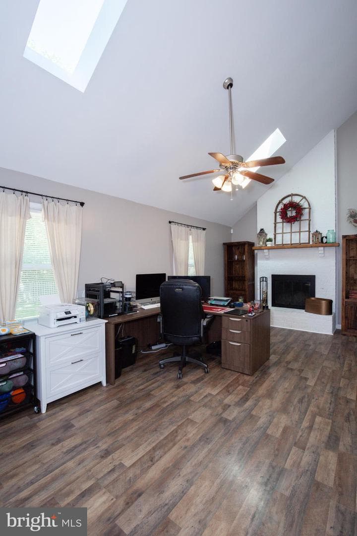 386 Ferry Road photo 17