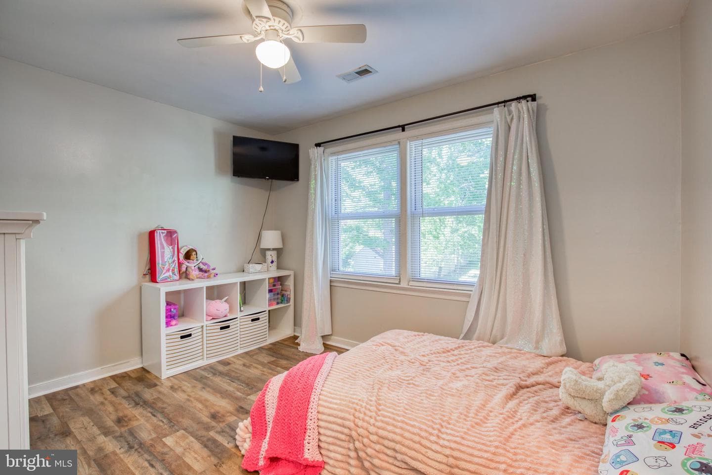 386 Ferry Road photo 27