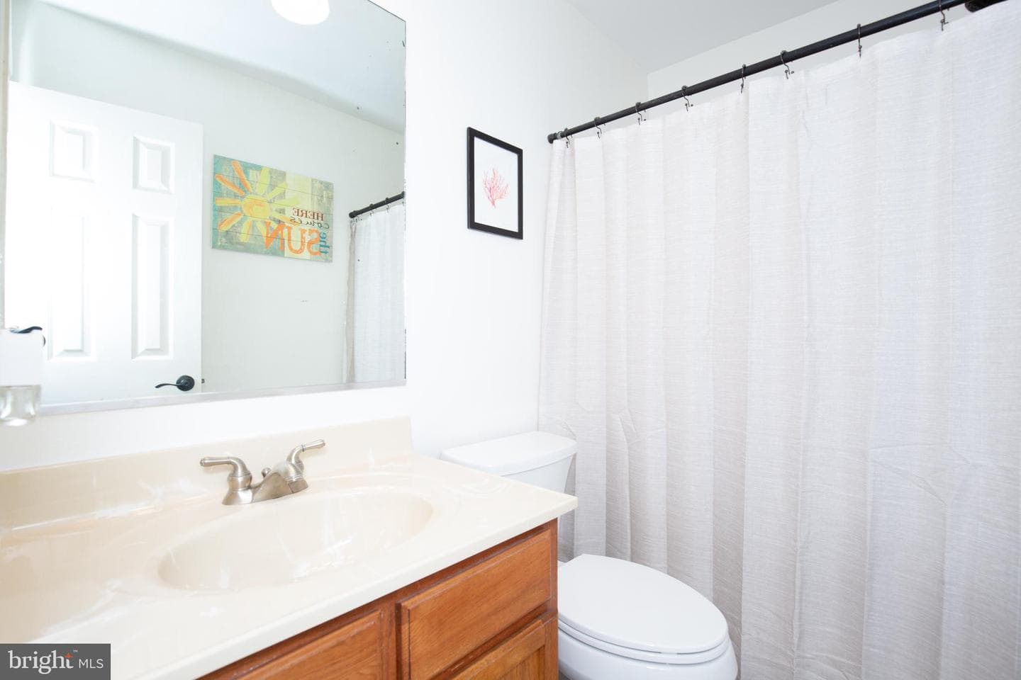 386 Ferry Road photo 35