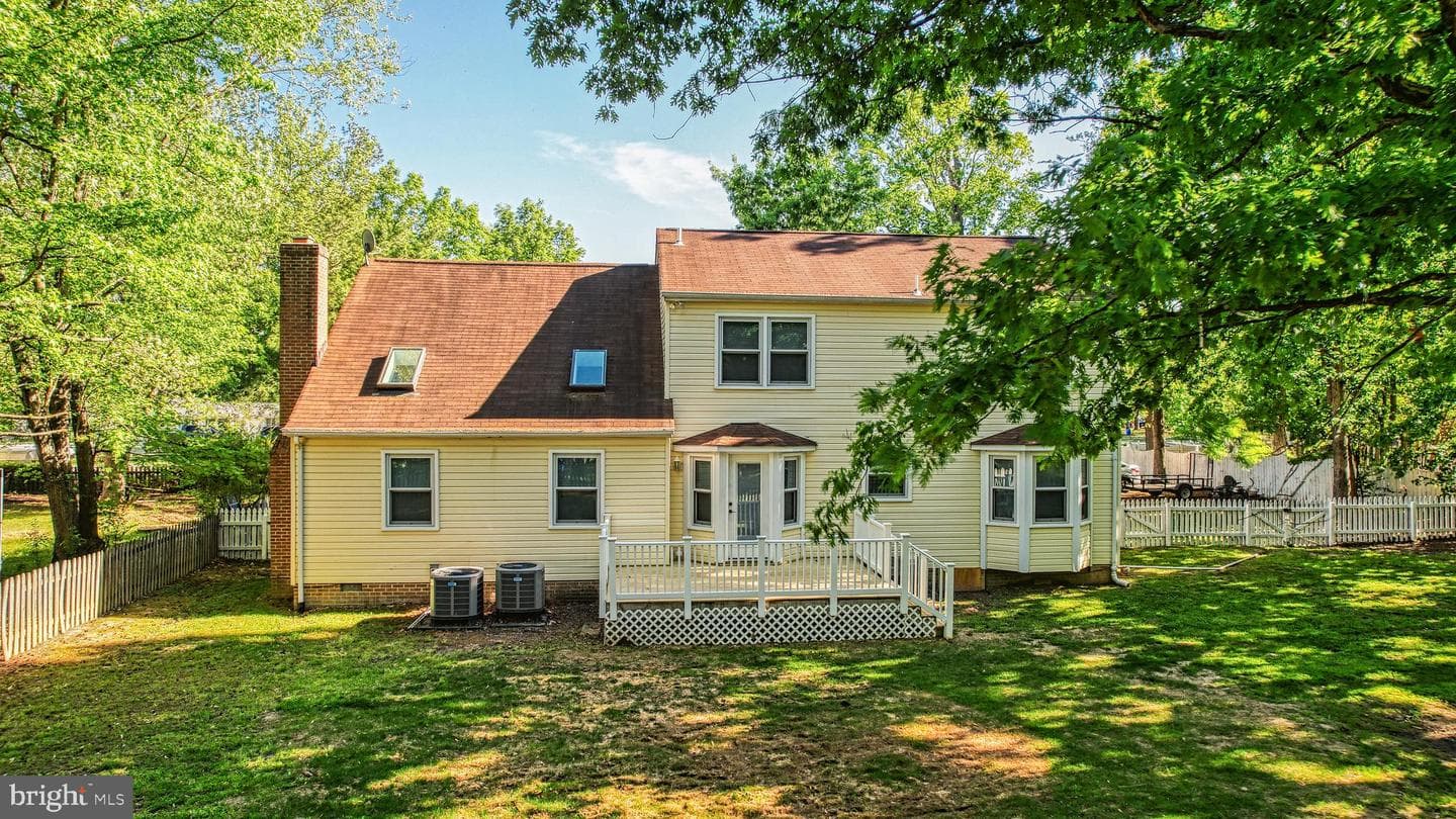 386 Ferry Road photo 45