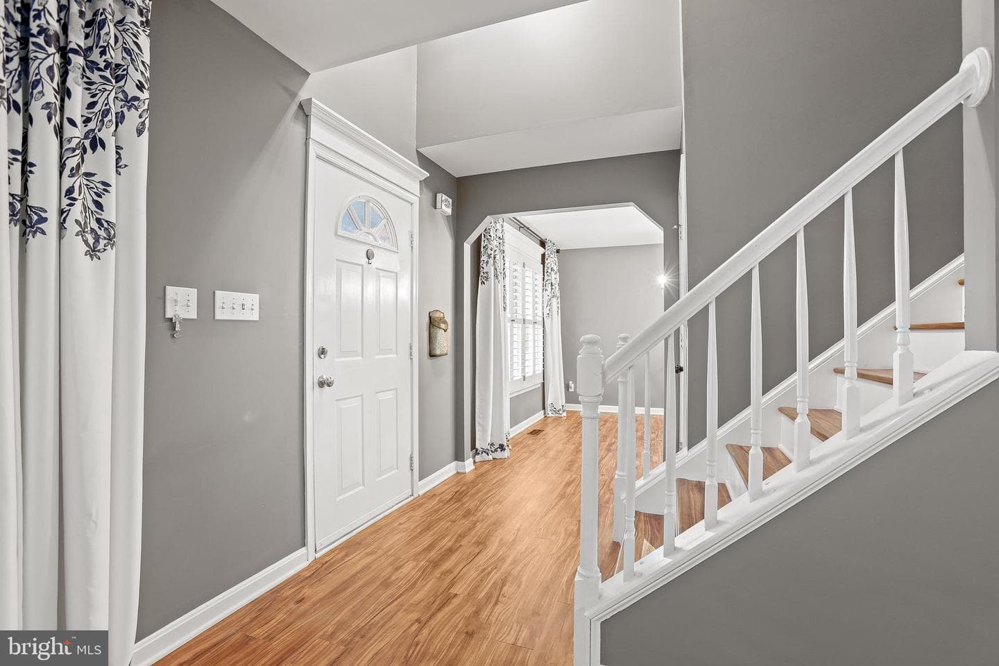 16 S Pointe Lane photo 19