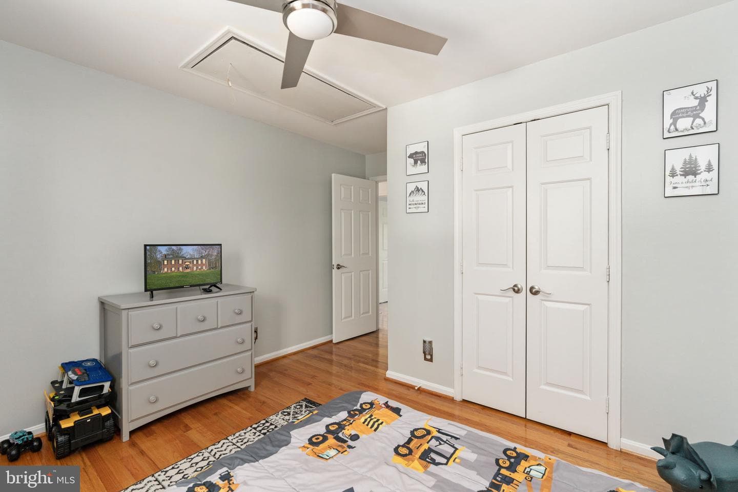 88 Green Acre Drive photo 34