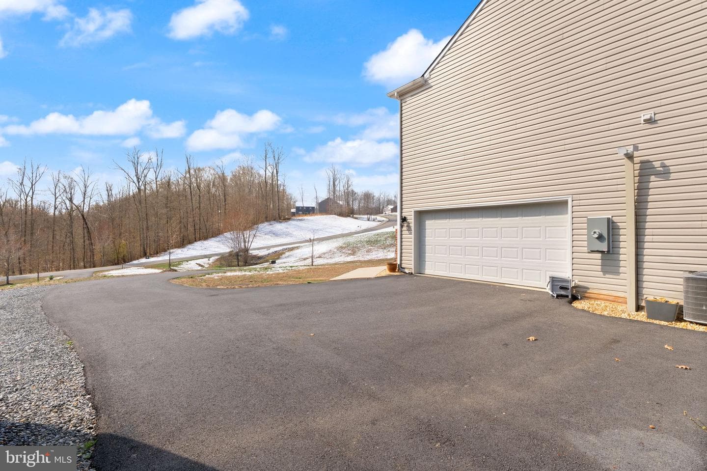 180 Pinewood Road photo 10