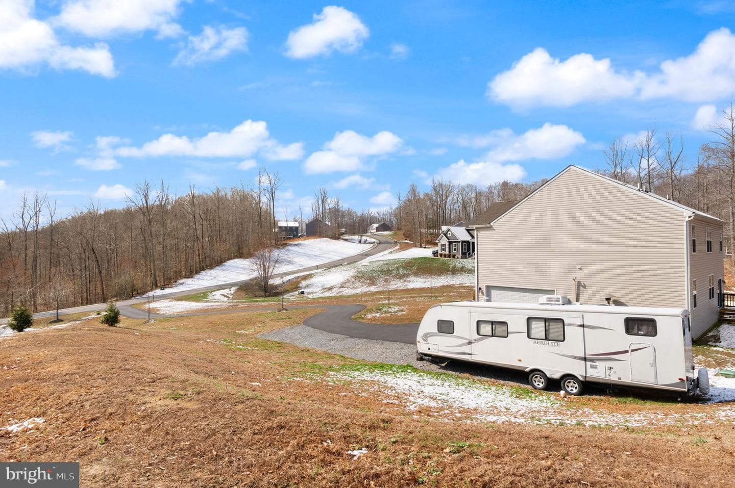 180 Pinewood Road photo 61
