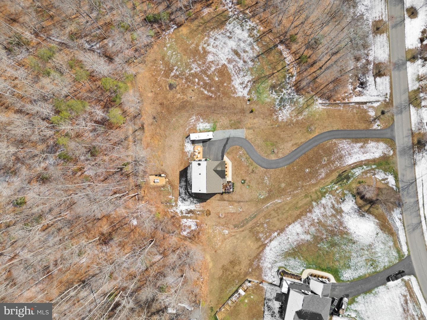 180 Pinewood Road photo 68