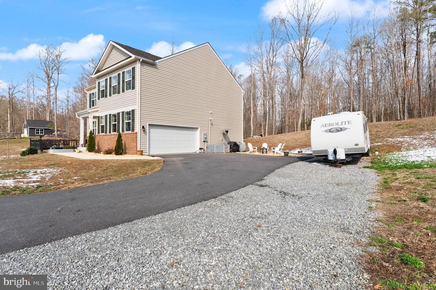 180 Pinewood Road photo 8