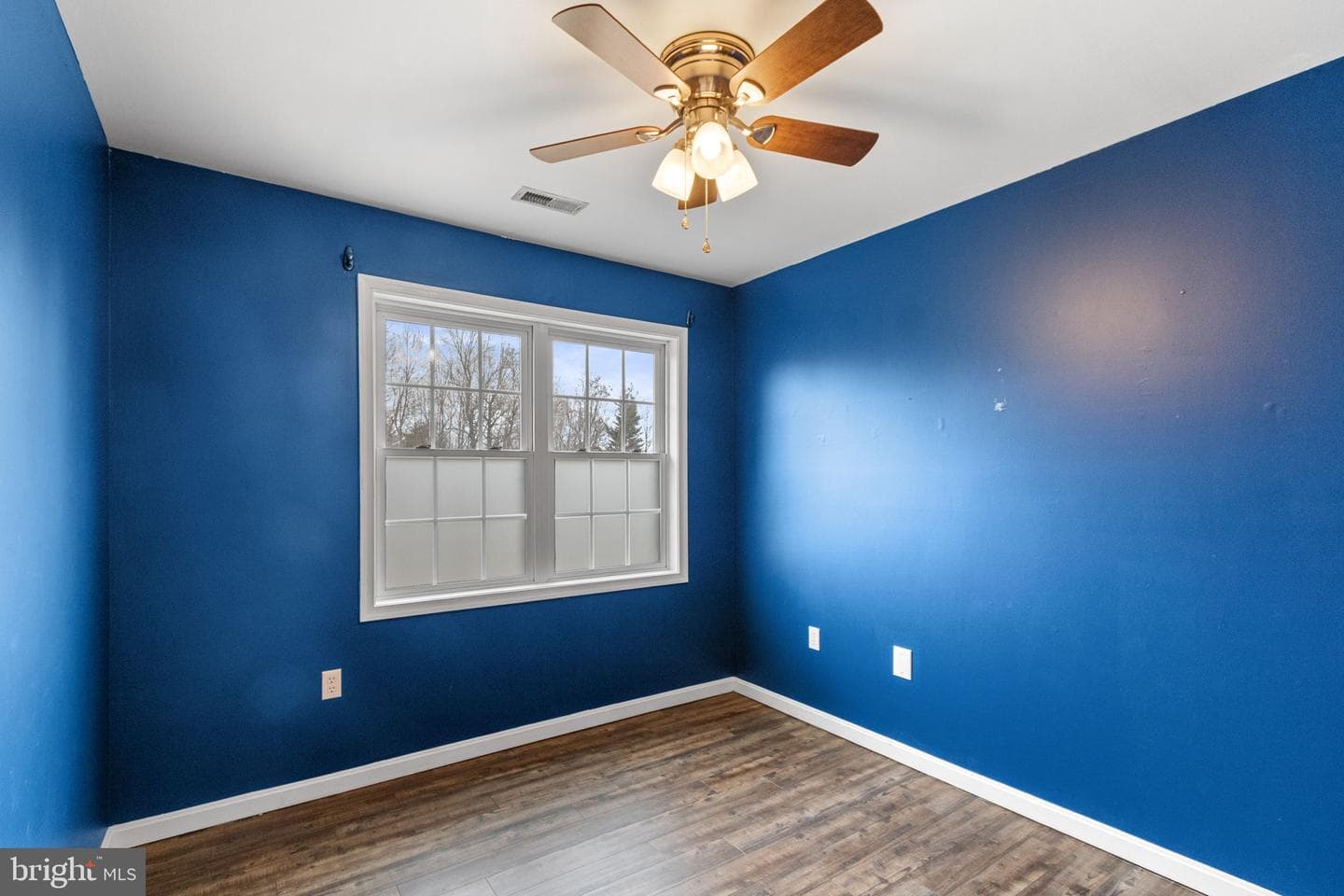60 Portland Drive photo 28