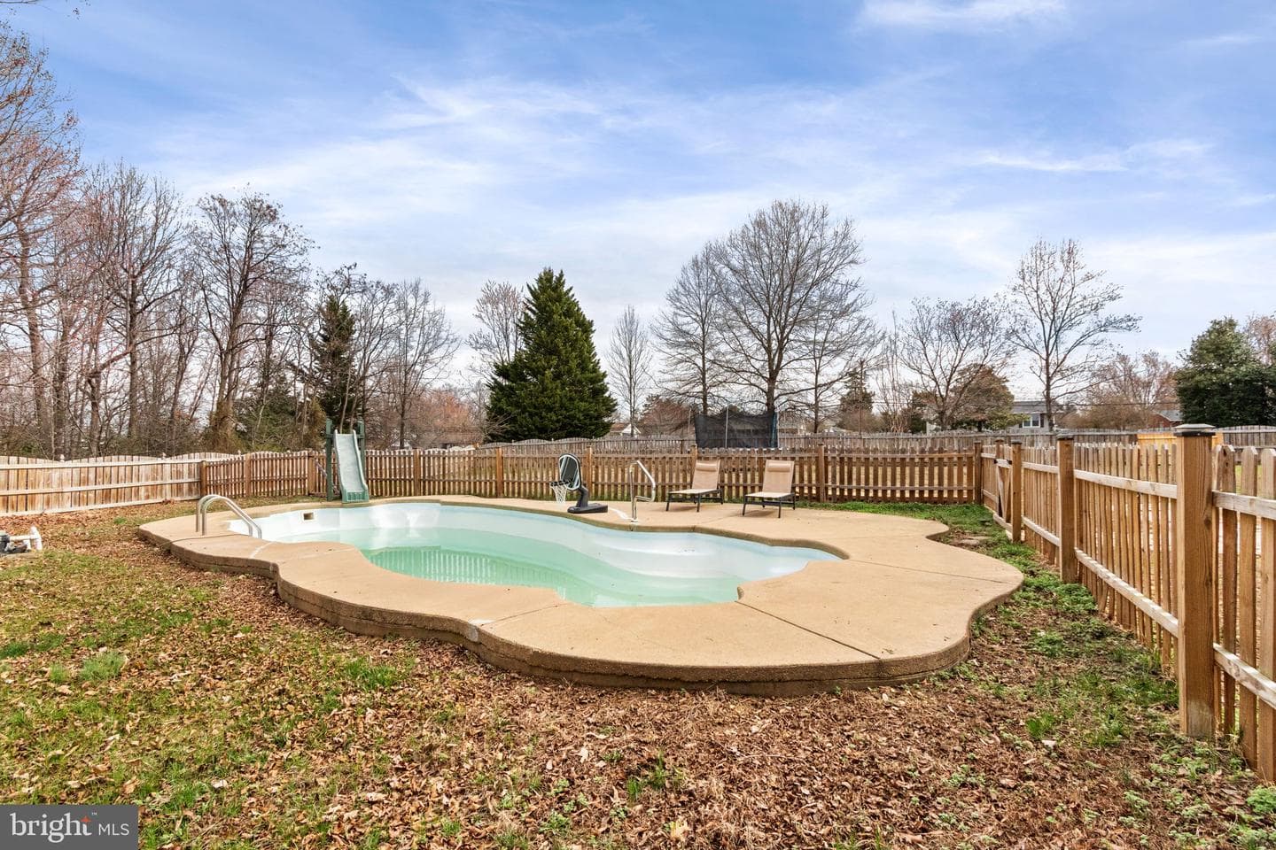 60 Portland Drive photo 48