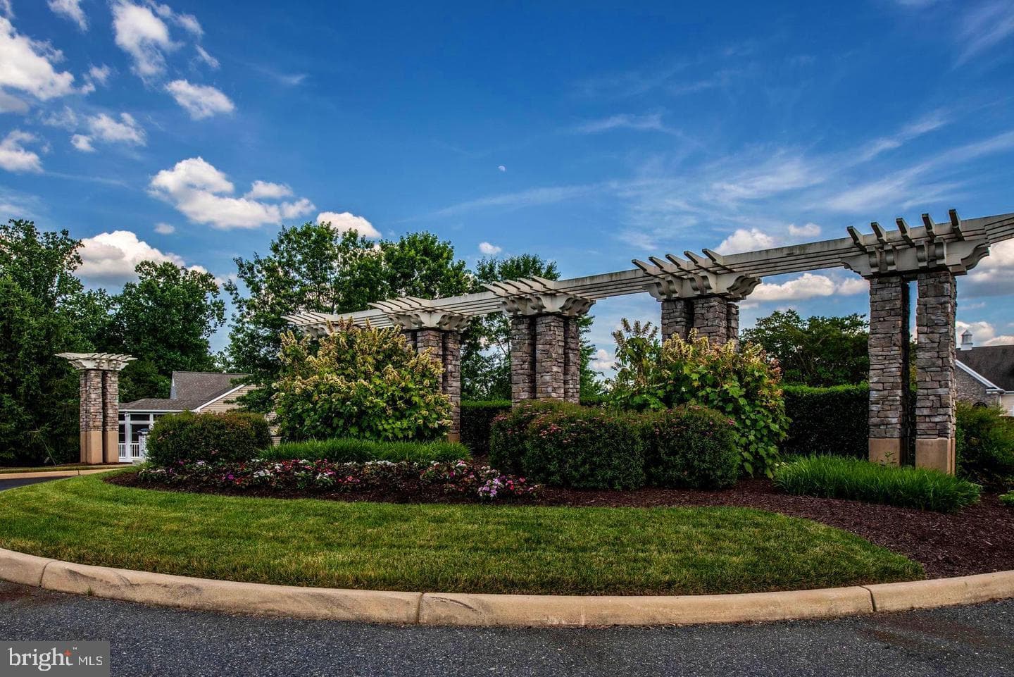 27 Hanover Court photo 23
