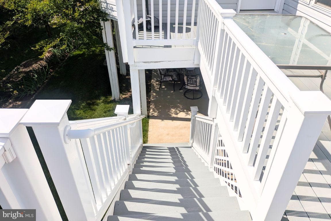 27 Hanover Court photo 71