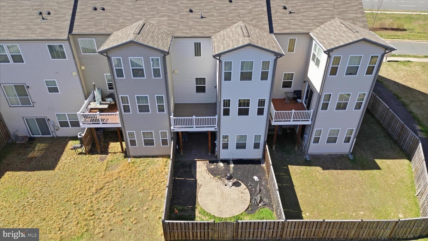 18 Surveyors Way photo 5