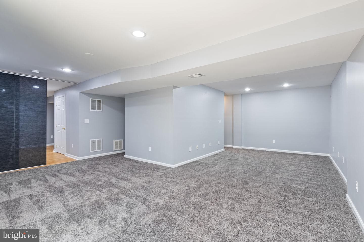 6 Sturbridge Lane photo 46