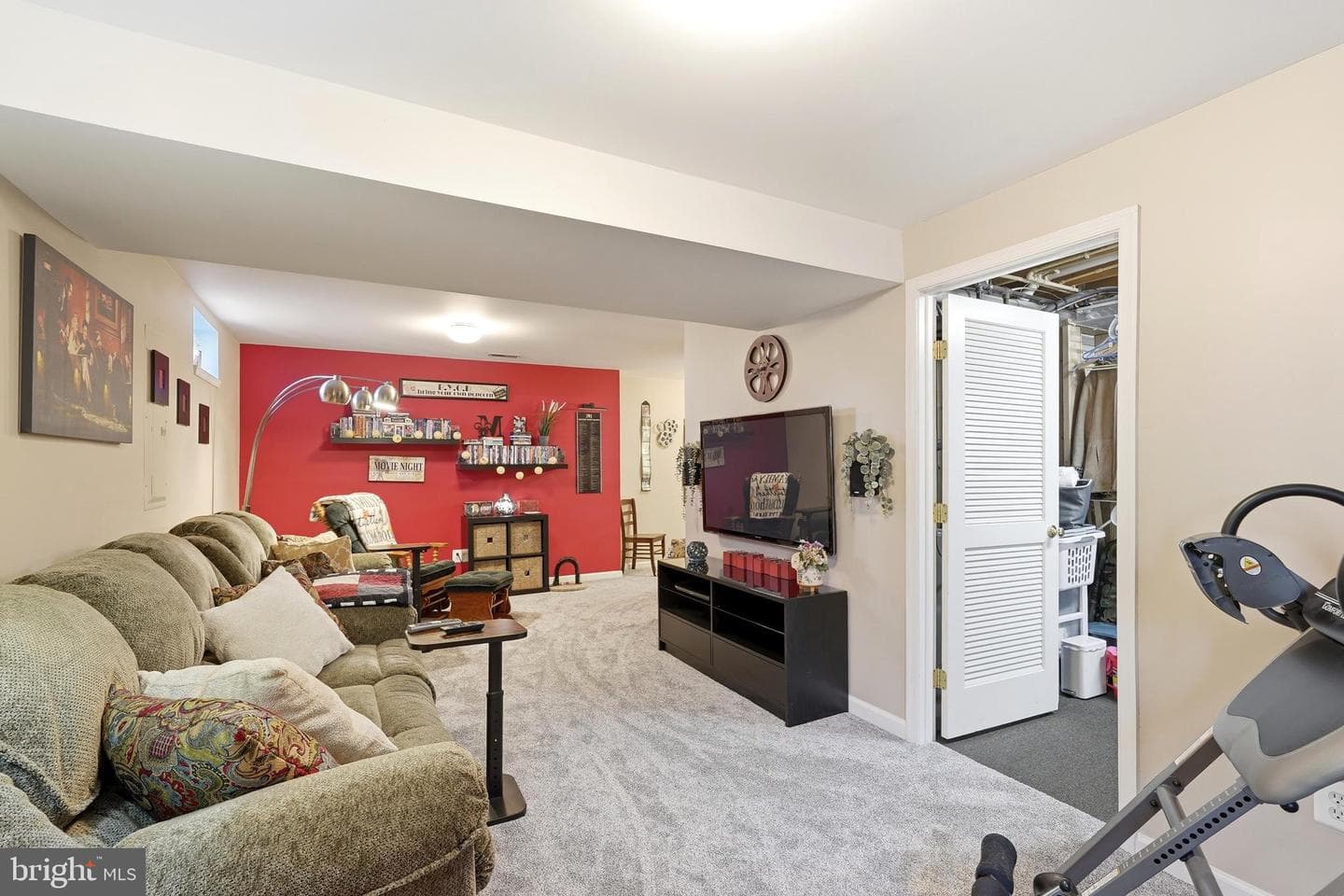 9 Silverthorn Court photo 31
